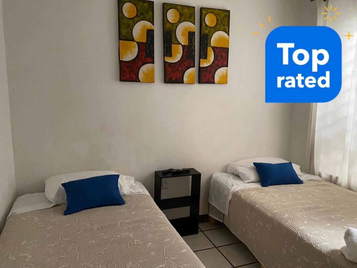 Casa Ejecutivo Zona Iteso Bahia De Acapulco Villa Guadalajara Exteriör bild